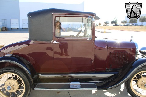 1928 Ford Model A image 32