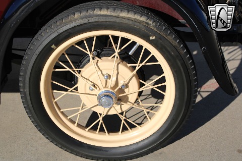 1928 Ford Model A image 98