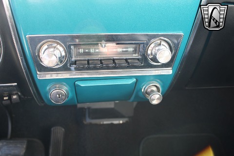 1965 Chevrolet Corvair image 60