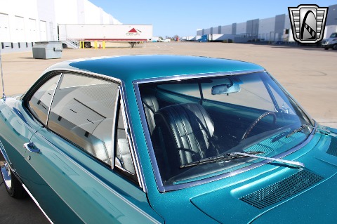 1965 Chevrolet Corvair image 42