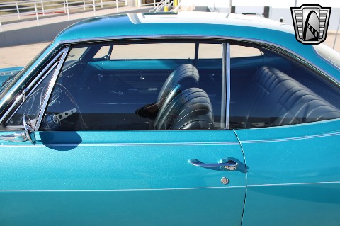 1965 Chevrolet Corvair image 50