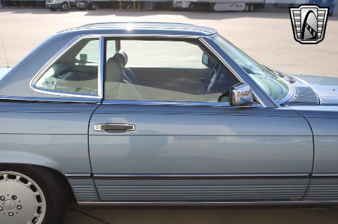 1987 Mercedes-Benz 560SL image 33