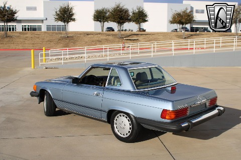 1987 Mercedes-Benz 560SL image 9