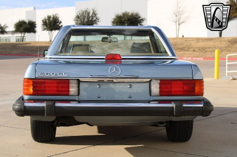 1987 Mercedes-Benz 560SL image 14