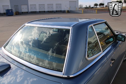 1987 Mercedes-Benz 560SL image 41