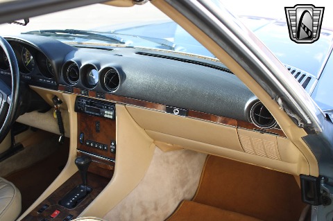 1987 Mercedes-Benz 560SL image 67