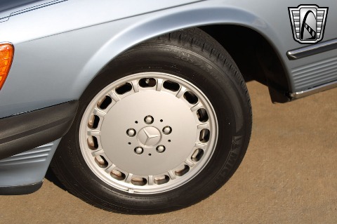 1987 Mercedes-Benz 560SL image 93