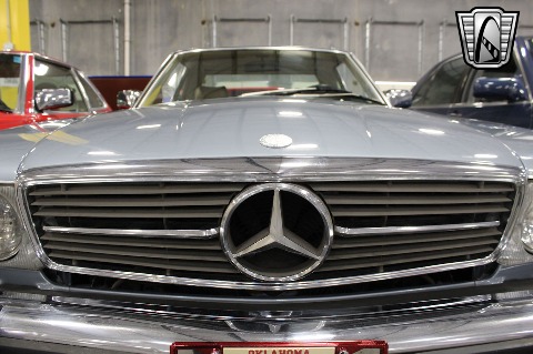 1987 Mercedes-Benz 560SL image 97