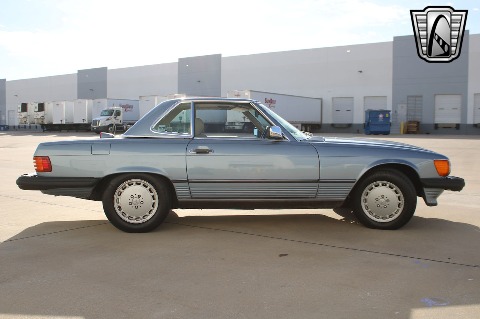1987 Mercedes-Benz 560SL image 20