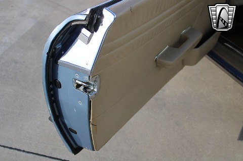 1987 Mercedes-Benz 560SL image 46