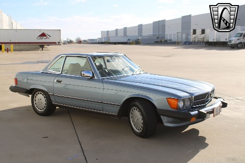 1987 Mercedes-Benz 560SL image 22
