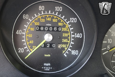 1987 Mercedes-Benz 560SL image 51