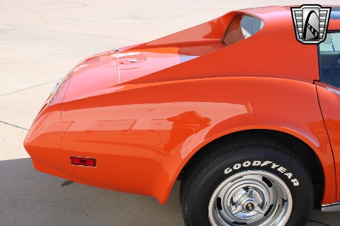 1974 Chevrolet Corvette image 32