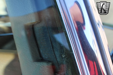 1974 Chevrolet Corvette image 37