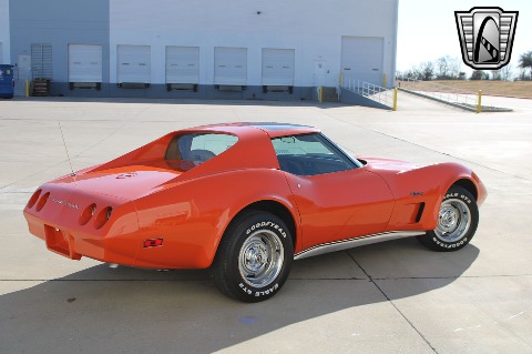 1974 Chevrolet Corvette image 16