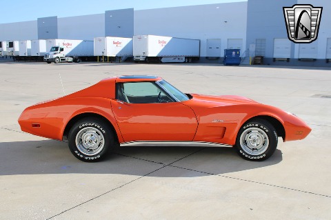 1974 Chevrolet Corvette image 19