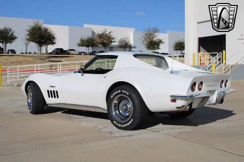 1969 Chevrolet Corvette image 11