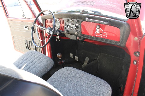 1968 Volkswagen Beetle image 75