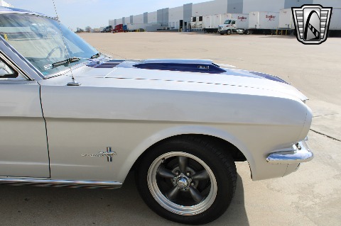 1966 Ford Mustang image 35