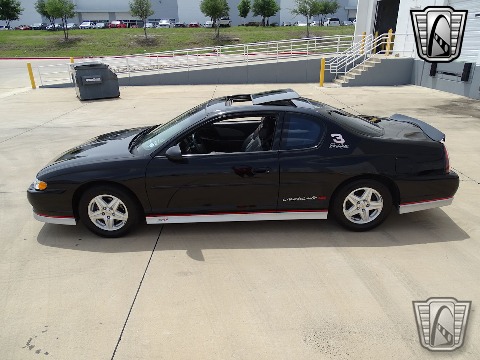 2002 Chevrolet Monte Carlo image 8