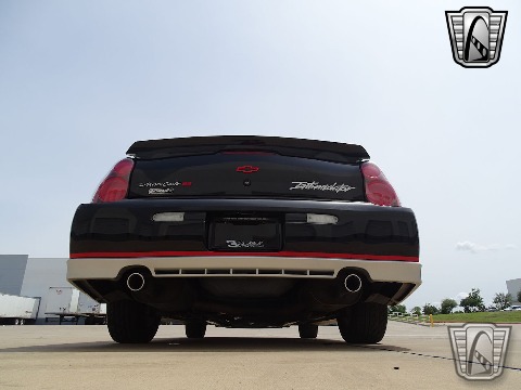 2002 Chevrolet Monte Carlo image 12