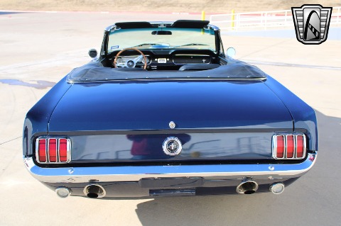 1965 Ford Mustang image 31