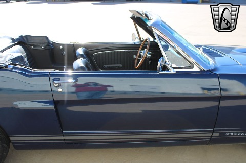 1965 Ford Mustang image 33