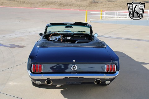 1965 Ford Mustang image 12