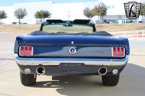 1965 Ford Mustang image 14