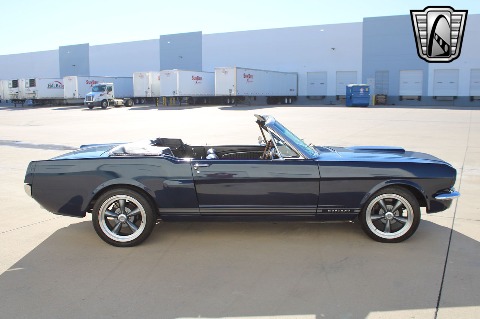 1965 Ford Mustang image 19
