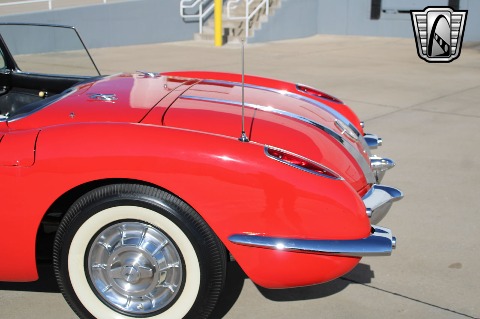 1958 Chevrolet Corvette image 30