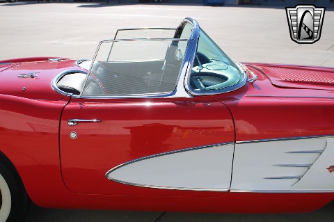 1958 Chevrolet Corvette image 33