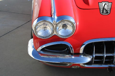 1958 Chevrolet Corvette image 35