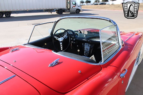 1958 Chevrolet Corvette image 41