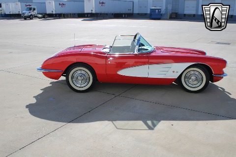 1958 Chevrolet Corvette image 18
