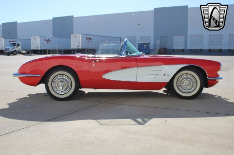 1958 Chevrolet Corvette image 20