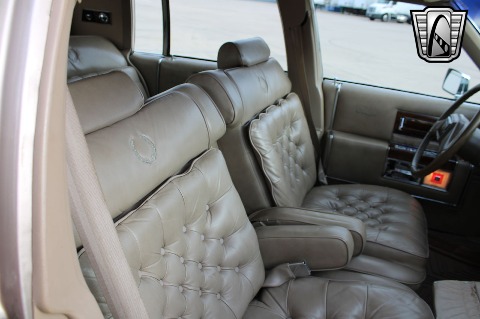1986 Cadillac Fleetwood image 81