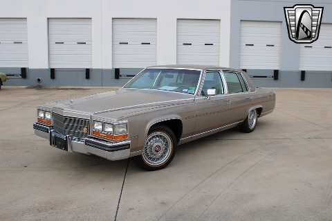 1986 Cadillac Fleetwood image 4