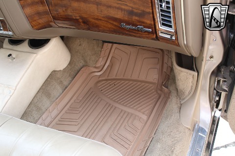 1986 Cadillac Fleetwood image 82