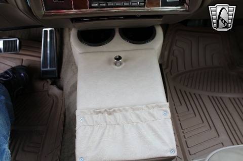 1986 Cadillac Fleetwood image 58