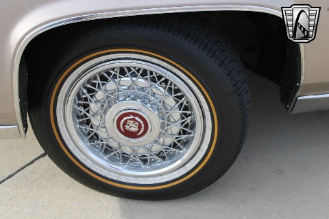 1986 Cadillac Fleetwood image 112