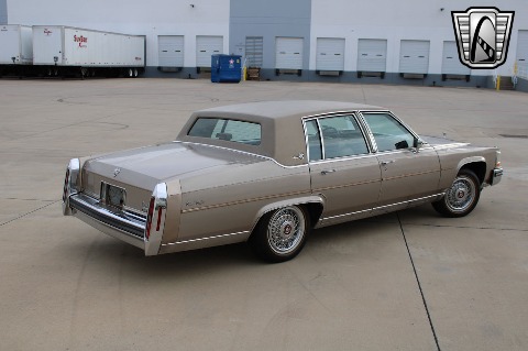 1986 Cadillac Fleetwood image 14