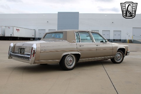 1986 Cadillac Fleetwood image 16
