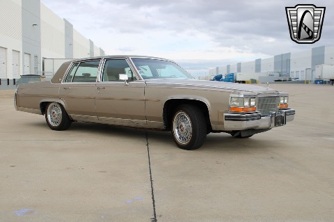 1986 Cadillac Fleetwood image 21