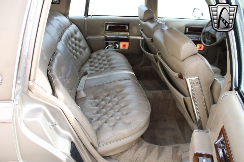 1986 Cadillac Fleetwood image 73