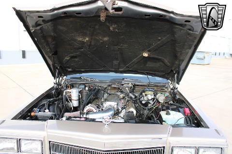 1986 Cadillac Fleetwood image 101