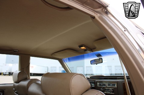 1986 Cadillac Fleetwood image 76
