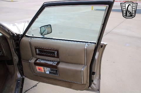 1986 Cadillac Fleetwood image 77