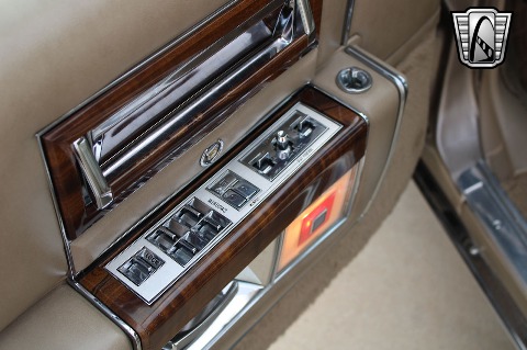 1986 Cadillac Fleetwood image 53