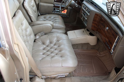 1986 Cadillac Fleetwood image 80